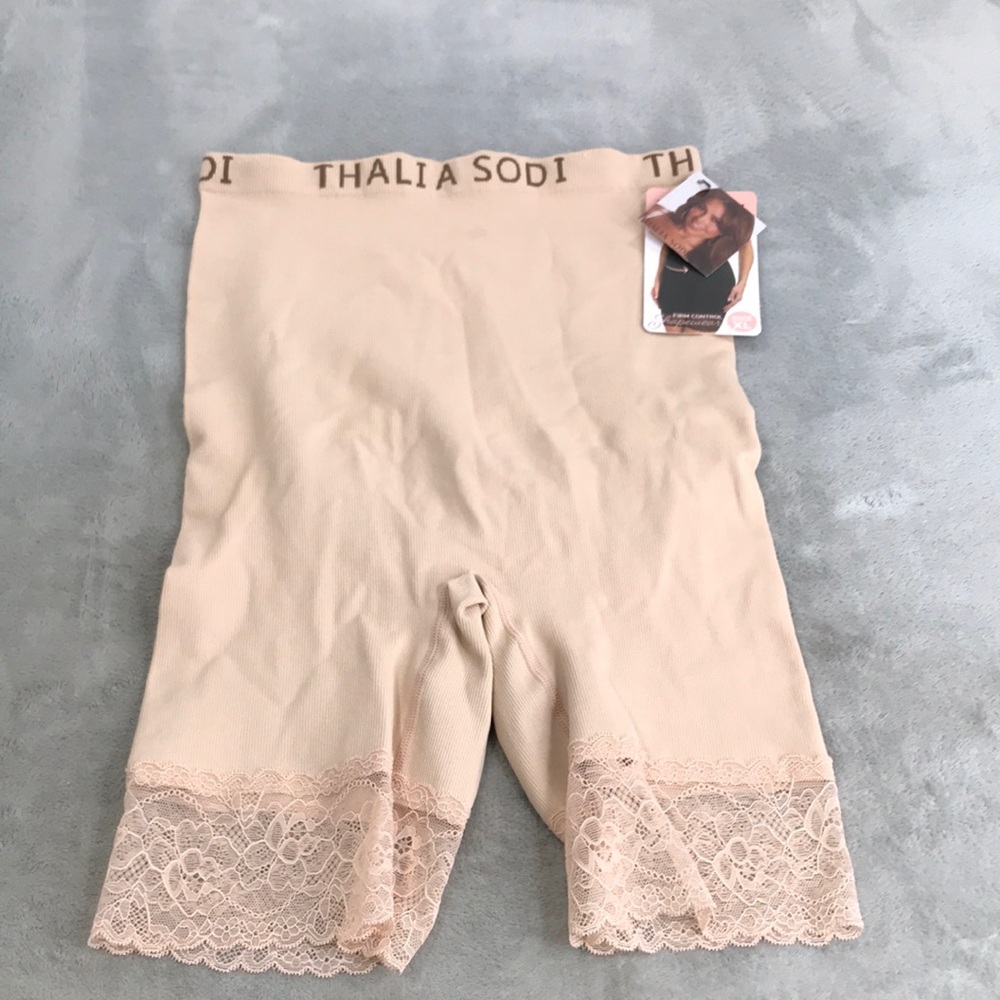 Thalia Sola Nude Shaping Shorts Size XL New